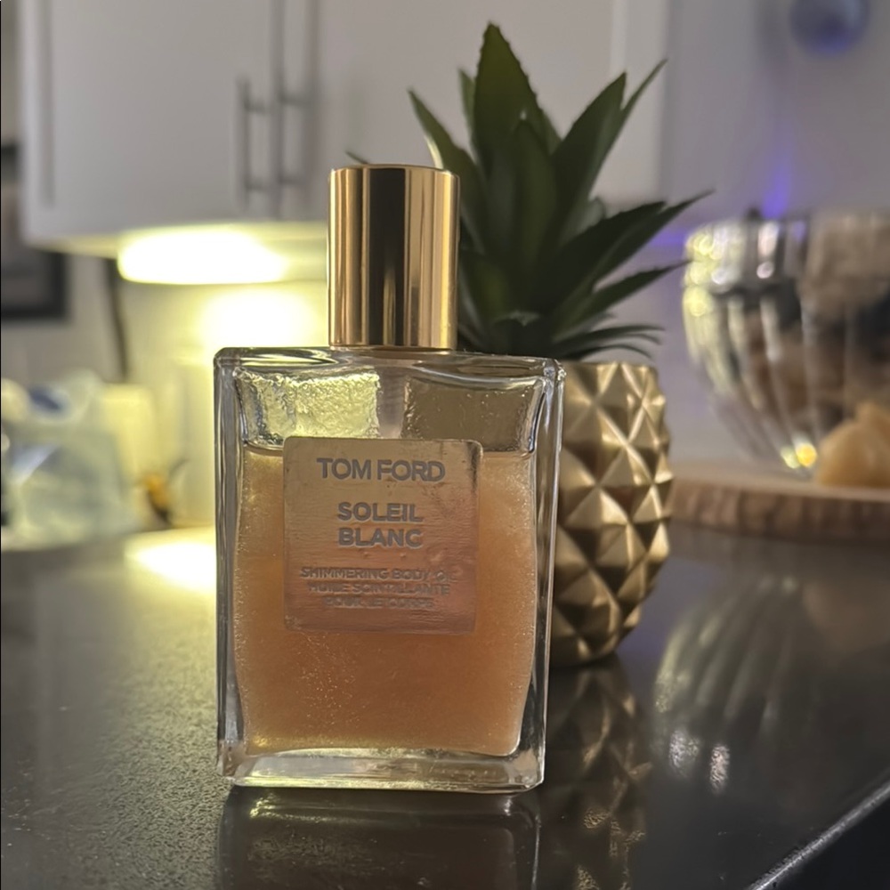 Tom Ford Soleil Blanc Shimmering Body Oil